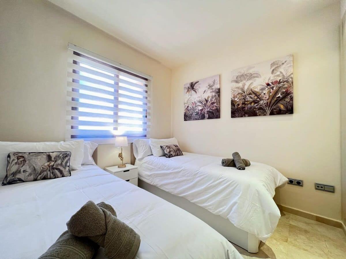 Modern 2 Bedroom Beachside Apartment Nr72 Los Alcázares Esterno foto